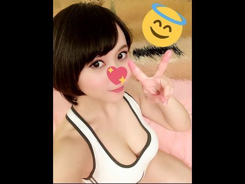 1103513 【个人撮影】爆乳エステティシャン あきほちゃん 24歳 のド迫力Ｈカップをオイルまみれで逆マッサージ！软乳とマンコをトロットロにしてオチンポ恳愿イキまくり中出しＳＥＸ！。